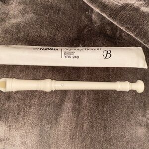 Yamaha Cream Descant Recorder